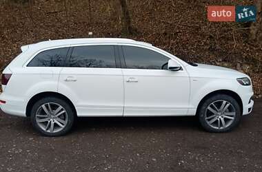 Внедорожник / Кроссовер Audi Q7 2011 в 