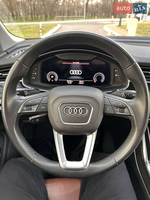 Внедорожник / Кроссовер Audi Q7 2021 в Одессе
