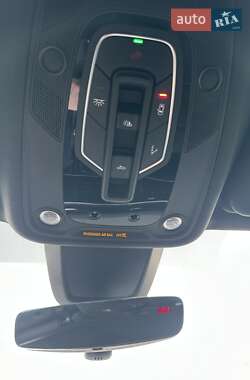 Позашляховик / Кросовер Audi Q7 2023 в 