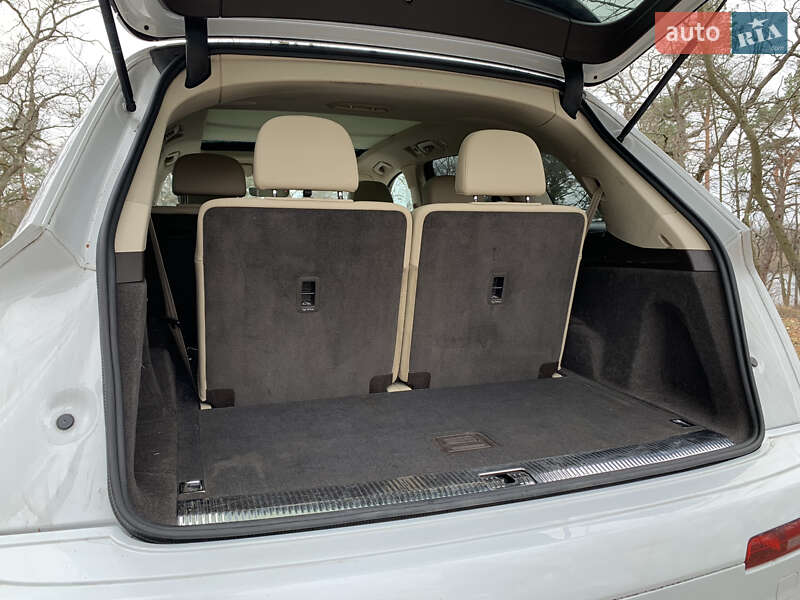 Внедорожник / Кроссовер Audi Q7 2018 в Киеве