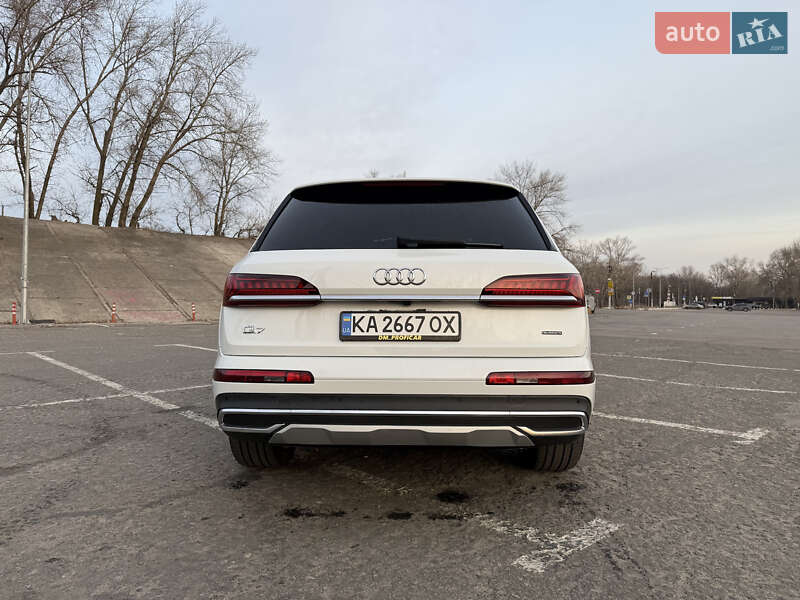 Внедорожник / Кроссовер Audi Q7 2020 в Киеве фото 6 Внедорожник / Кроссовер Audi Q7 2020 в Киеве