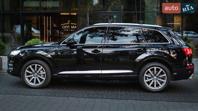 Внедорожник / Кроссовер Audi Q7 2018 в Львове