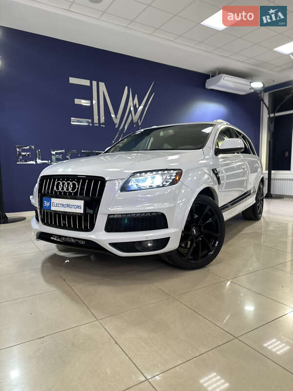 Audi Q7 2015