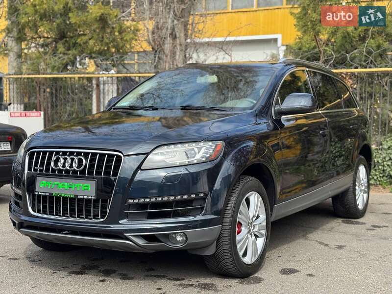 Внедорожник / Кроссовер Audi Q7 2011 в Одессе