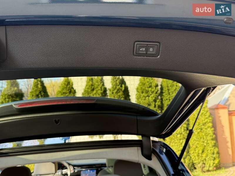 Позашляховик / Кросовер Audi Q7 2020 в Львові