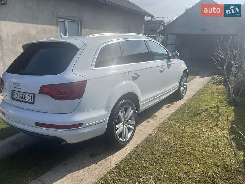 Позашляховик / Кросовер Audi Q7 2012 в Тернополі