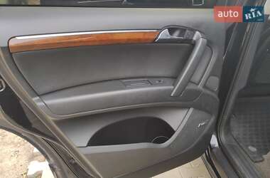 Внедорожник / Кроссовер Audi Q7 2007 в 
