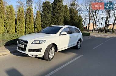 Внедорожник / Кроссовер Audi Q7 2013 в 