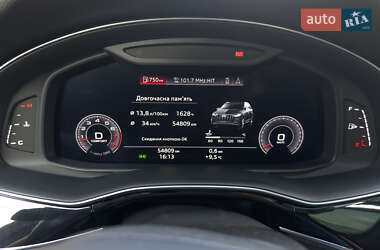 Внедорожник / Кроссовер Audi Q7 2020 в 