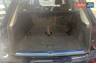 Внедорожник / Кроссовер Audi Q7 2023 в 