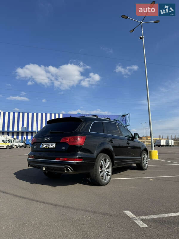 Внедорожник / Кроссовер Audi Q7 2013 в Ровно