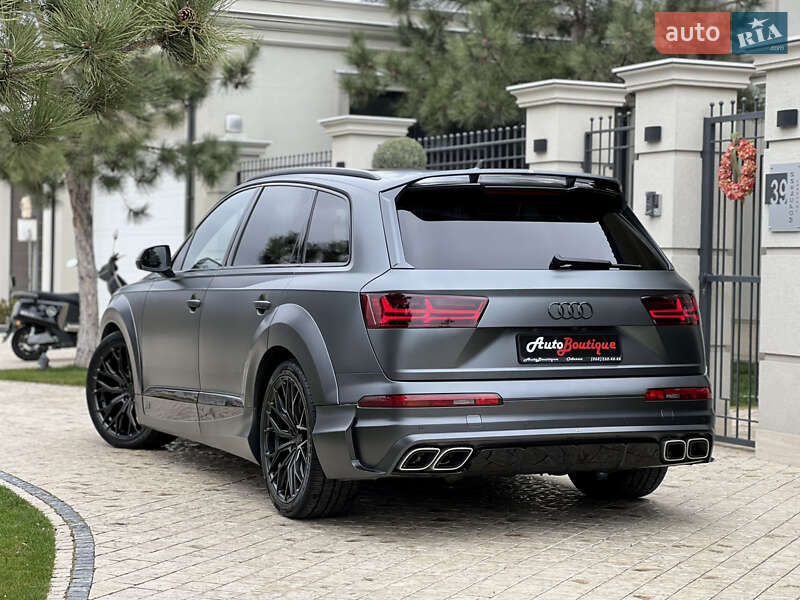 Внедорожник / Кроссовер Audi Q7 2017 в Одессе