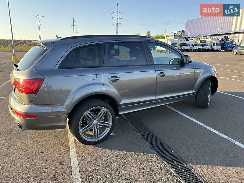 Внедорожник / Кроссовер Audi Q7 2015 в Ровно фото 3 Внедорожник / Кроссовер Audi Q7 2015 в Ровно