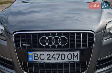 Внедорожник / Кроссовер Audi Q7 2014 в 