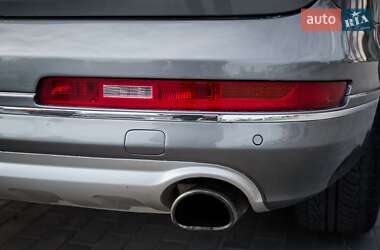 Внедорожник / Кроссовер Audi Q7 2014 в 