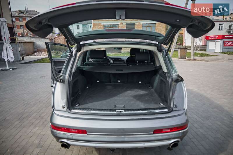 Позашляховик / Кросовер Audi Q7 2014 в Львові