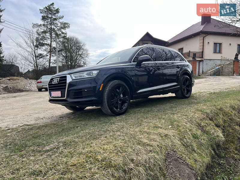 Внедорожник / Кроссовер Audi Q7 2019 в Тернополе