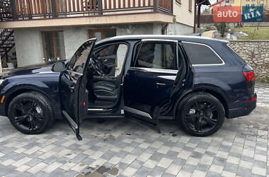 Внедорожник / Кроссовер Audi Q7 2019 в 