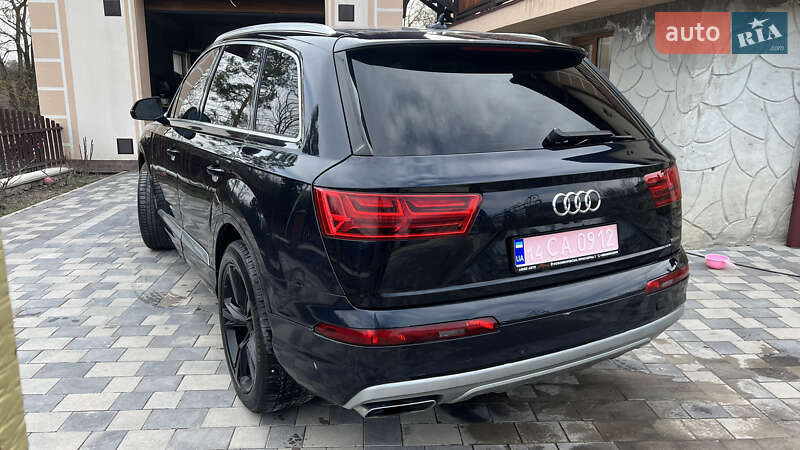 Внедорожник / Кроссовер Audi Q7 2019 в Тернополе