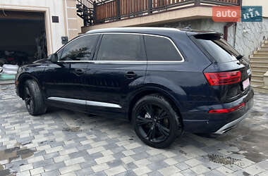 Внедорожник / Кроссовер Audi Q7 2019 в 