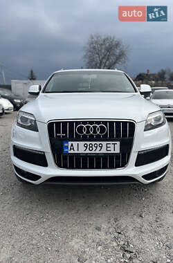 Внедорожник / Кроссовер Audi Q7 2013 в 
