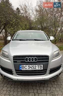 Внедорожник / Кроссовер Audi Q7 2006 в 