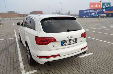 Внедорожник / Кроссовер Audi Q7 2013 в 