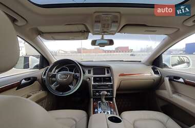 Внедорожник / Кроссовер Audi Q7 2013 в 