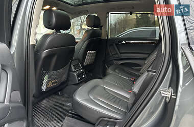 Внедорожник / Кроссовер Audi Q7 2012 в 