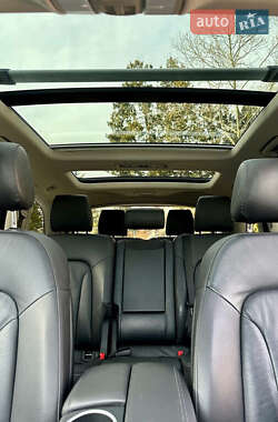 Внедорожник / Кроссовер Audi Q7 2015 в 