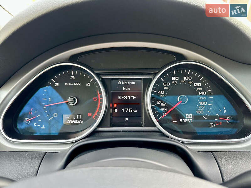 Позашляховик / Кросовер Audi Q7 2015 в Львові