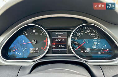 Внедорожник / Кроссовер Audi Q7 2015 в 