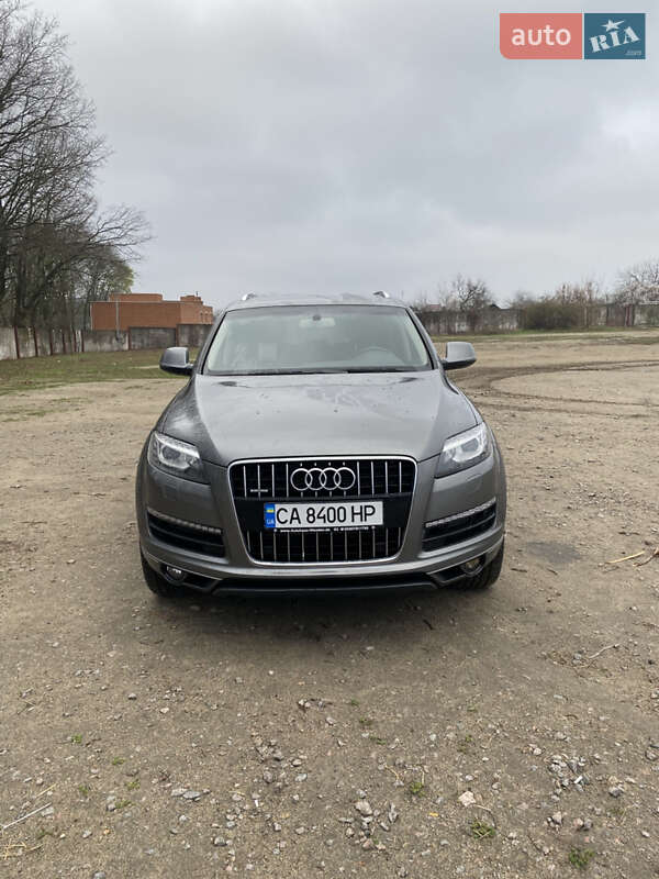 Внедорожник / Кроссовер Audi Q7 2013 в Умани