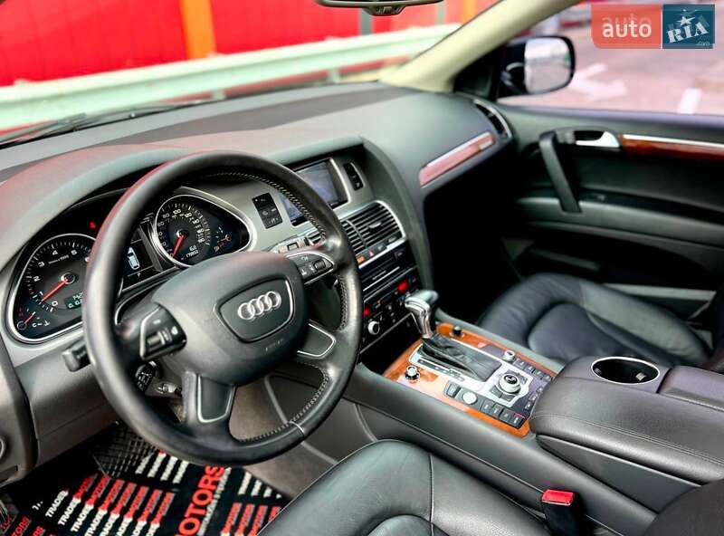 Внедорожник / Кроссовер Audi Q7 2014 в Киеве