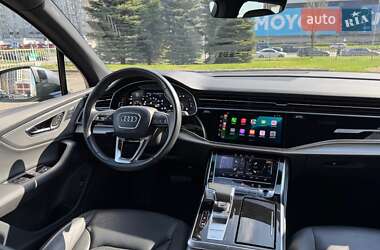 Внедорожник / Кроссовер Audi Q7 2020 в 