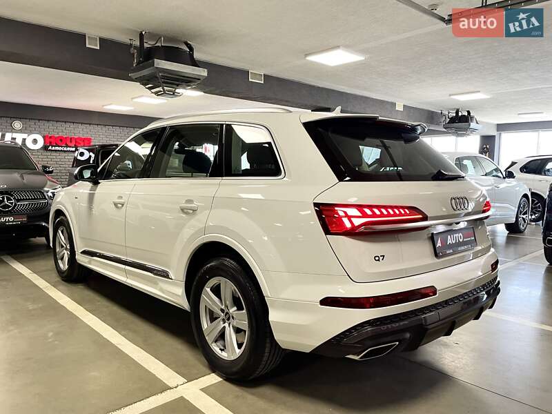 Позашляховик / Кросовер Audi Q7 2025 в Львові