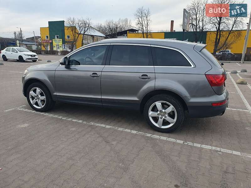 Внедорожник / Кроссовер Audi Q7 2012 в Житомире