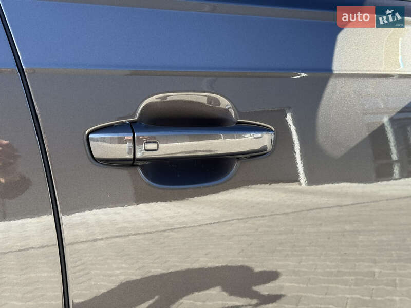 Внедорожник / Кроссовер Audi Q7 2018 в Звягеле