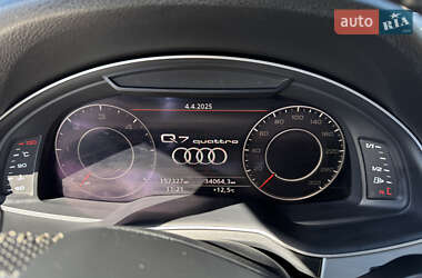 Внедорожник / Кроссовер Audi Q7 2018 в 