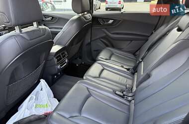 Внедорожник / Кроссовер Audi Q7 2018 в 