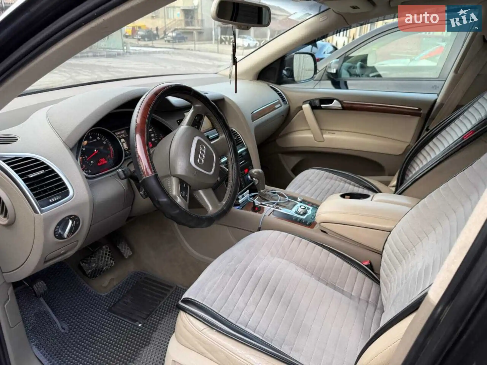 2011 Audi Q7 - мініатюра 10