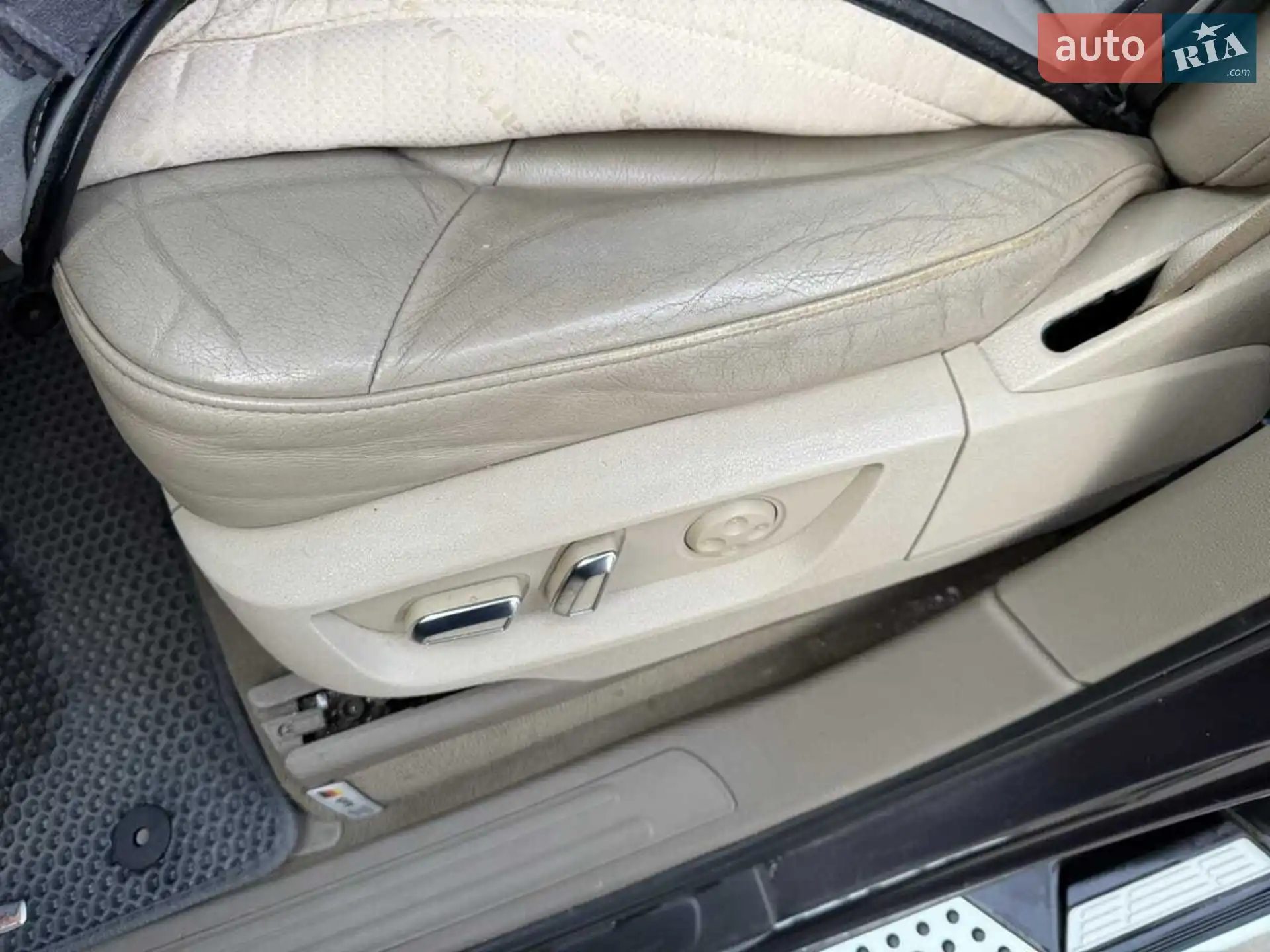 2011 Audi Q7 - мініатюра 12