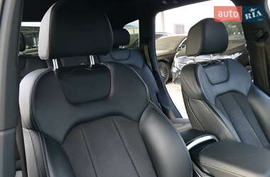 Внедорожник / Кроссовер Audi Q7 2021 в 