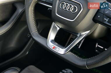 Внедорожник / Кроссовер Audi Q7 2021 в 