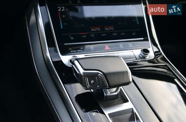 Внедорожник / Кроссовер Audi Q7 2021 в 
