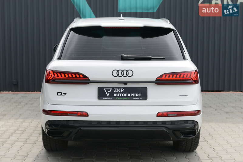 Внедорожник / Кроссовер Audi Q7 2022 в Мукачево