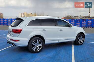 Внедорожник / Кроссовер Audi Q7 2012 в 