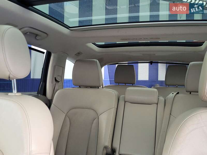 Внедорожник / Кроссовер Audi Q7 2012 в Виннице