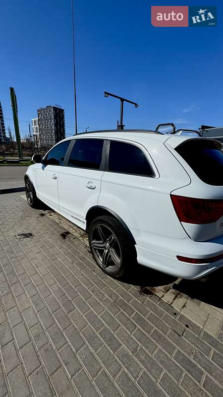 Позашляховик / Кросовер Audi Q7 2014 в Кропивницькому