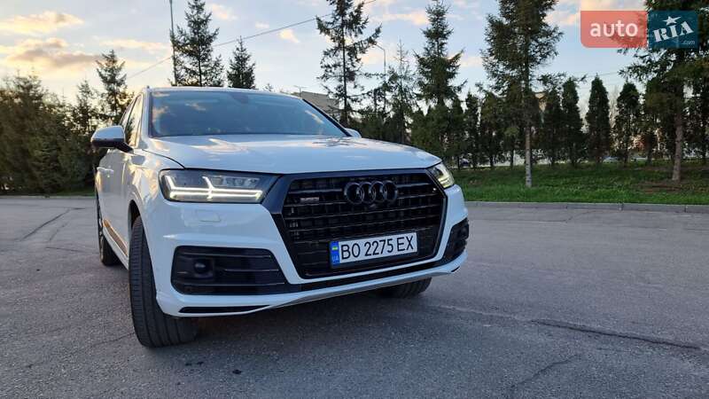 Позашляховик / Кросовер Audi Q7 2018 в Тернополі
